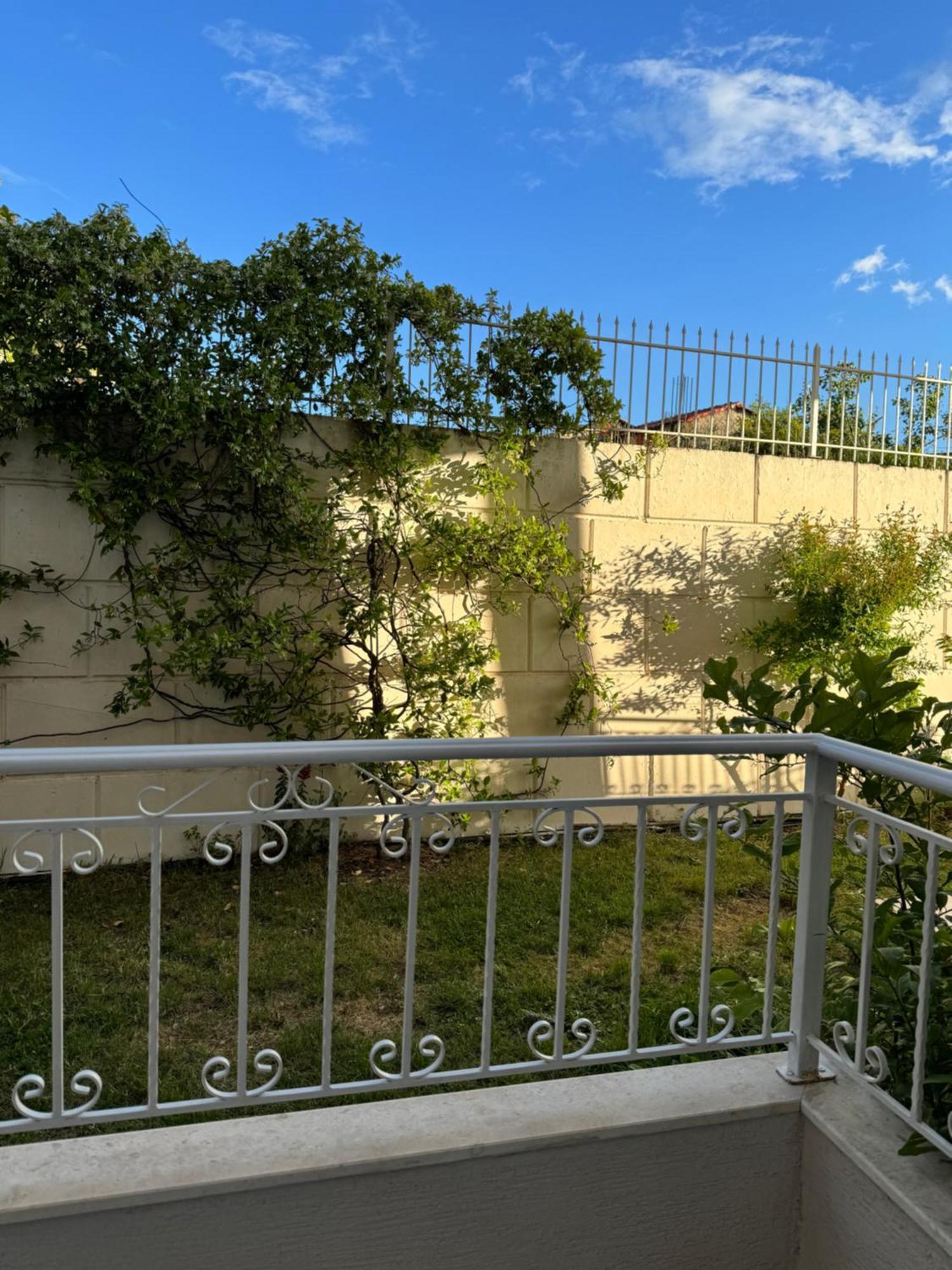 Villa August Ksamil Zewnętrze zdjęcie
